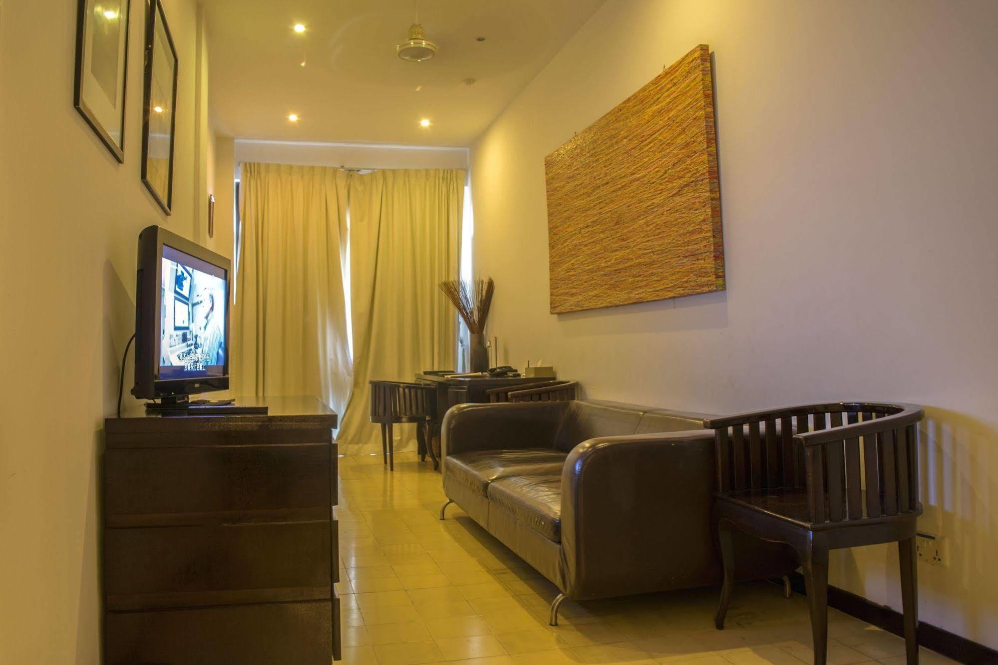 Fcc Phnom Penh Boutique Hotel Екстер'єр фото